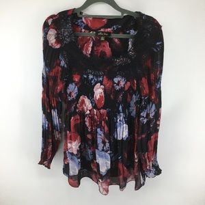 Melissa Paige Floral Top NWOT